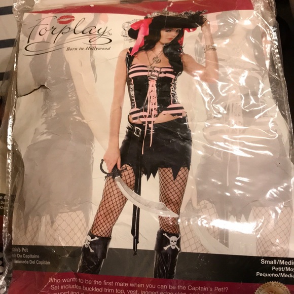 Captain pet costume - Picture 1 of 1